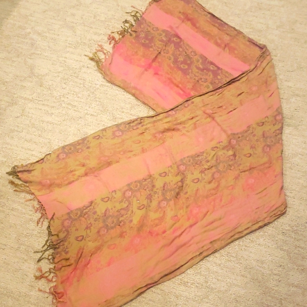 Pashmina scarf
